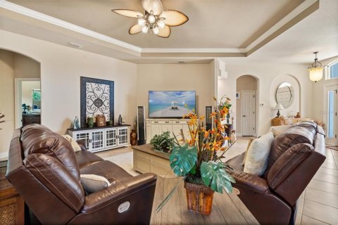 Casa en venta en New Smyrna Beach, Florida, 3 dormitorios, 182.83 m2 № 1642692 - foto 3