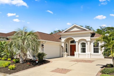 Casa en venta en New Smyrna Beach, Florida, 3 dormitorios, 182.83 m2 № 1642692 - foto 1