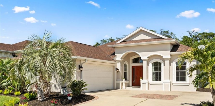 Casa en New Smyrna Beach, Florida 3 dormitorios, 182.83 m2 № 1642692