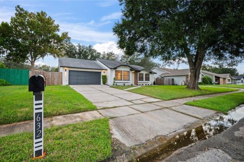 Villa ou maison à vendre à Winter Springs, Floride: 4 chambres, 178.09 m2 № 2399416 - photo 3