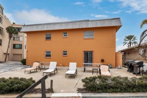 Immobilier commercial à vendre à Redington Shores, Floride: 559.36 m2 № 1916512 - photo 3