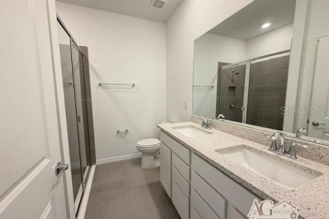 House in Wesley Chapel, Florida 3 bedrooms, 147.99 sq.m. № 2098608 - photo 25