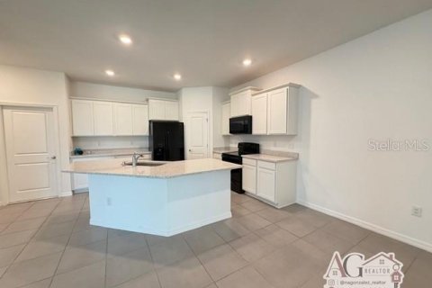 House in Wesley Chapel, Florida 3 bedrooms, 147.99 sq.m. № 2098608 - photo 18