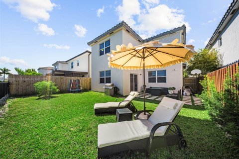 House in Homestead, Florida 3 bedrooms, 188.03 sq.m. № 1955044 - photo 16