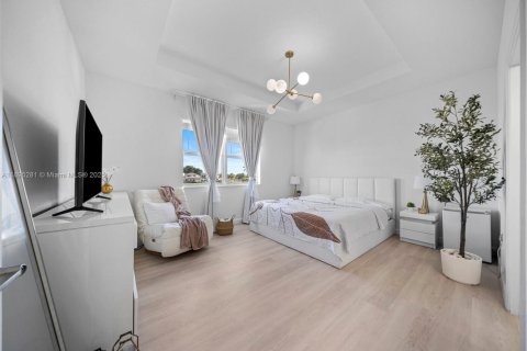 House in Homestead, Florida 3 bedrooms, 188.03 sq.m. № 1955044 - photo 7