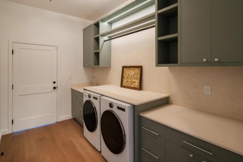 Villa ou maison à vendre à Pinecrest, Floride: 4 chambres, 365.48 m2 № 2077839 - photo 16