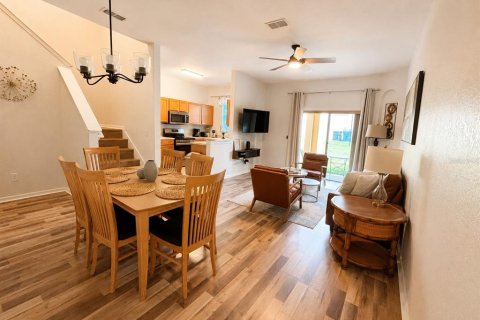 Townhouse in Davenport, Florida 4 bedrooms, 138.61 sq.m. № 2318391 - photo 7