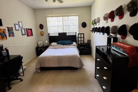 Condominio en venta en Pembroke Pines, Florida, 1 dormitorio, 58.34 m2 № 1758812 - foto 6