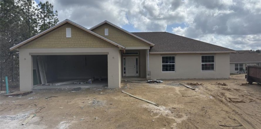 House in Citrus Springs, Florida 4 bedrooms, 163.04 sq.m. № 1531715