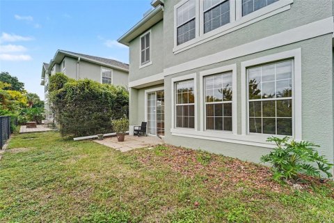 Townhouse in New Port Richey, Florida 3 bedrooms, 140.56 sq.m. № 2402725 - photo 24