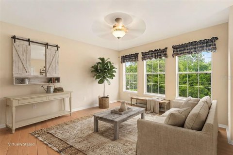 Townhouse in New Port Richey, Florida 3 bedrooms, 140.56 sq.m. № 2402725 - photo 6
