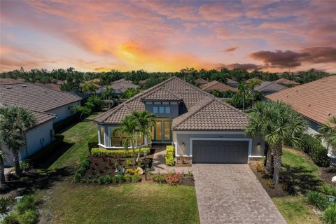 Casa en venta en Bradenton, Florida, 3 dormitorios, 287.07 m2 № 1652341 - foto 1