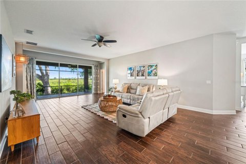 Casa en venta en Winter Garden, Florida, 5 dormitorios, 264.12 m2 № 1902641 - foto 10