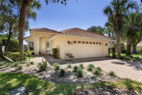 House in Palm Coast, Florida 2 bedrooms, 187.66 sq.m. № 1905547 - photo 2