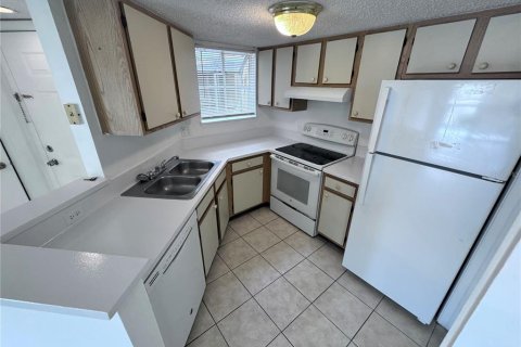Condo in Orlando, Florida, 1 bedroom  № 1722648 - photo 7
