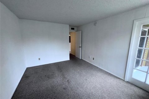 Condo in Orlando, Florida, 1 bedroom  № 1722648 - photo 17