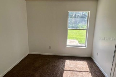 House in Summerfield, Florida 4 bedrooms, 160.54 sq.m. № 1884065 - photo 15