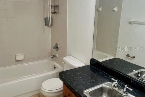 House in Summerfield, Florida 4 bedrooms, 160.54 sq.m. № 1884065 - photo 16