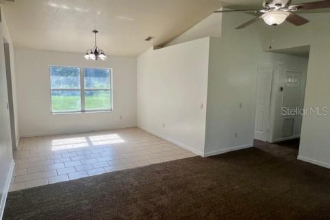 House in Summerfield, Florida 4 bedrooms, 160.54 sq.m. № 1884065 - photo 4