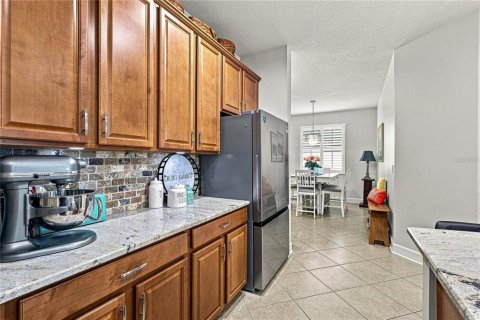 House in Sarasota, Florida 3 bedrooms, 198.72 sq.m. № 2259482 - photo 5