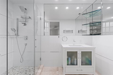 Купить таунхаус в Пальметто-Бей, Флорида 2 спальни, 246.28м2, № 1972925 - фото 13