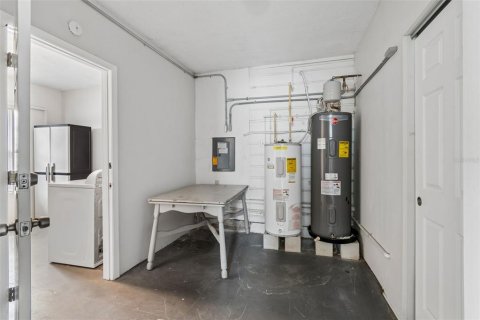 Casa en venta en Saint Petersburg, Florida, 4 dormitorios, 208.1 m2 № 2266386 - foto 22