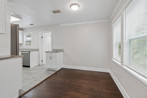 Casa en venta en Saint Petersburg, Florida, 4 dormitorios, 208.1 m2 № 2266386 - foto 12