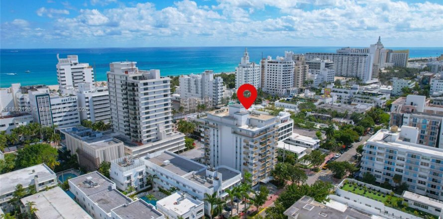 Condo à Miami Beach, Floride, 1 chambre № 1945649