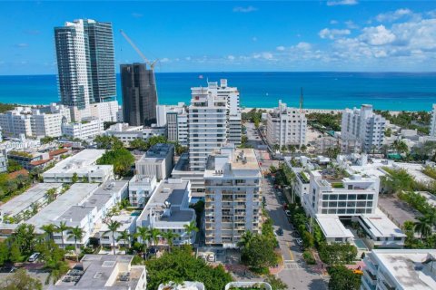 Copropriété à vendre à Miami Beach, Floride: 1 chambre, 60.85 m2 № 1945649 - photo 4