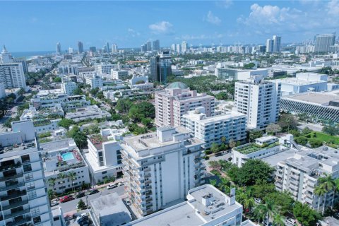 Copropriété à vendre à Miami Beach, Floride: 1 chambre, 60.85 m2 № 1945649 - photo 6