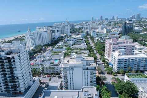 Copropriété à vendre à Miami Beach, Floride: 1 chambre, 60.85 m2 № 1945649 - photo 5