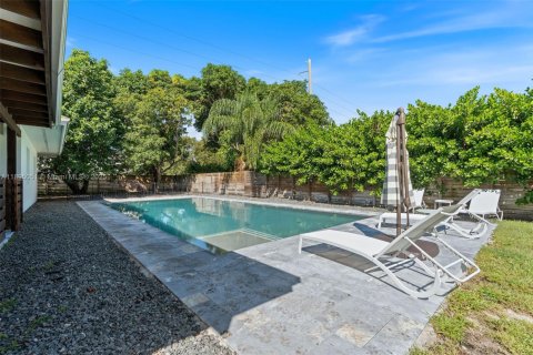 Villa ou maison à louer à Miami, Floride: 3 chambres, 197.32 m2 № 1950470 - photo 8