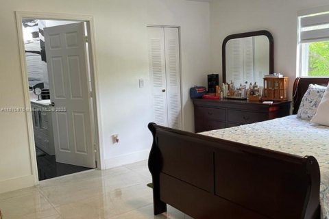 Touwnhouse à louer à Miami, Floride: 3 chambres, 170.38 m2 № 1926032 - photo 10
