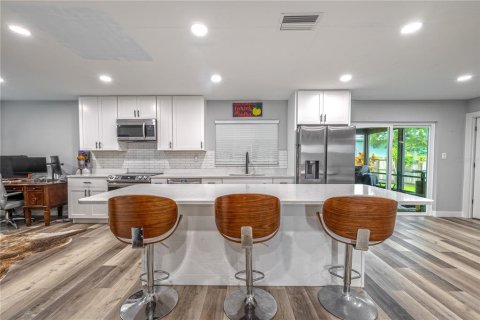 Casa en venta en Palm Harbor, Florida, 3 dormitorios, 124.86 m2 № 1902958 - foto 12
