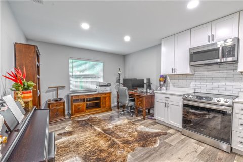 Casa en venta en Palm Harbor, Florida, 3 dormitorios, 124.86 m2 № 1902958 - foto 16