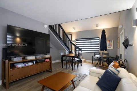 House in Coral Springs, Florida 1 bedroom, 67.73 sq.m. № 2011383 - photo 8