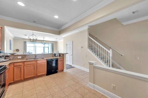 Adosado en venta en Tampa, Florida, 3 dormitorios, 150.69 m2 № 1782137 - foto 7