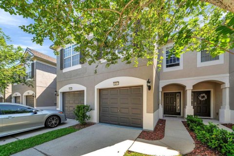 Adosado en venta en Tampa, Florida, 3 dormitorios, 150.69 m2 № 1782137 - foto 1