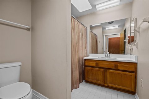 Casa en venta en Fort White, Florida, 3 dormitorios, 195.84 m2 № 1898989 - foto 28