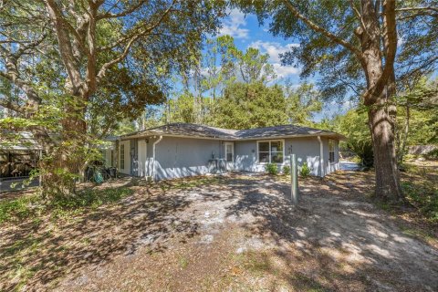 Casa en venta en Fort White, Florida, 3 dormitorios, 195.84 m2 № 1898989 - foto 30