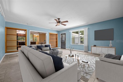 Casa en venta en Fort White, Florida, 3 dormitorios, 195.84 m2 № 1898989 - foto 13