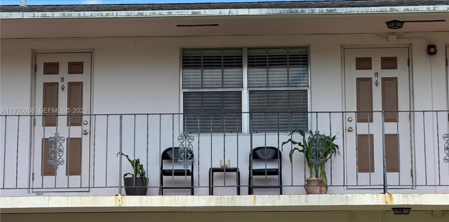 Condo à Hollywood, Floride, 1 chambre  № 2153066