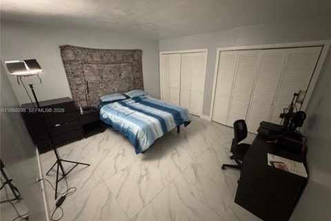 Copropriété à vendre à Hollywood, Floride: 1 chambre, 59.83 m2 № 2153066 - photo 6