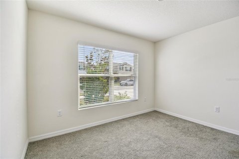House in Tampa, Florida 4 bedrooms, 226.22 sq.m. № 2215664 - photo 17