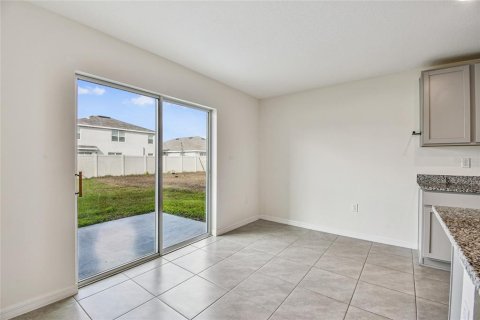House in Tampa, Florida 4 bedrooms, 226.22 sq.m. № 2215664 - photo 11