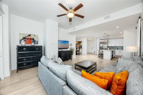 Condominio en venta en Madeira Beach, Florida, 3 dormitorios, 197.42 m2 № 1909539 - foto 22