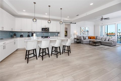 Condominio en venta en Madeira Beach, Florida, 3 dormitorios, 197.42 m2 № 1909539 - foto 3