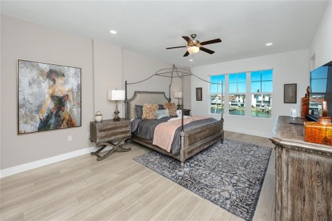 Condominio en venta en Madeira Beach, Florida, 3 dormitorios, 197.42 m2 № 1909539 - foto 27