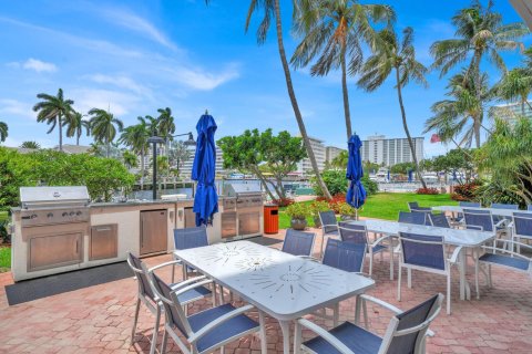 Copropriété à vendre à Pompano Beach, Floride: 2 chambres, 92.44 m2 № 2269128 - photo 24
