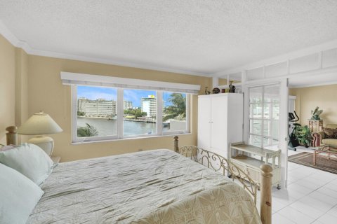 Copropriété à vendre à Pompano Beach, Floride: 2 chambres, 92.44 m2 № 2269128 - photo 12